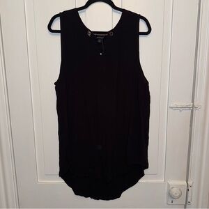 ✨torrid black sleeveless chainlink detail top✨